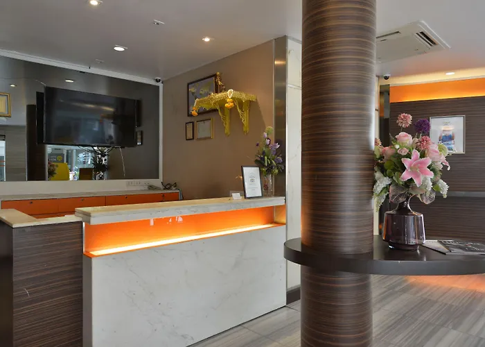酒店 Arawana Express Phromphong 3*