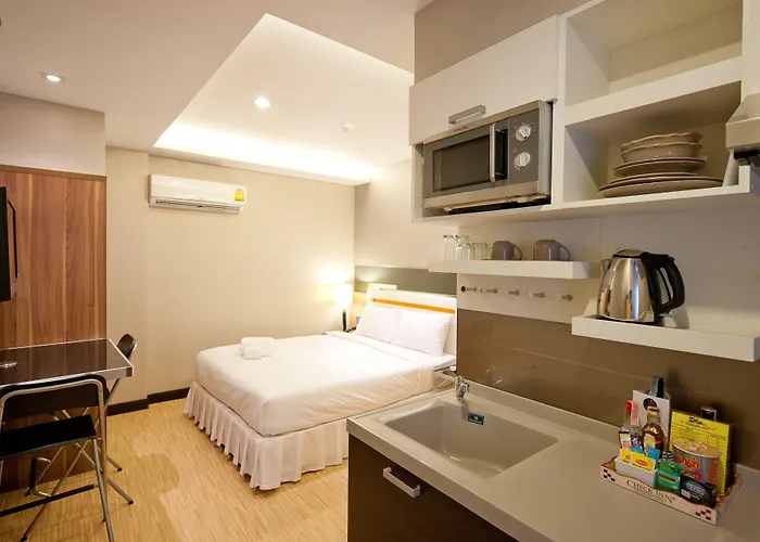 Arawana Express Phromphong 酒店 3*
