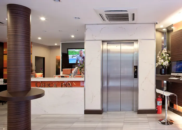 Arawana Express Phromphong 酒店 曼谷
