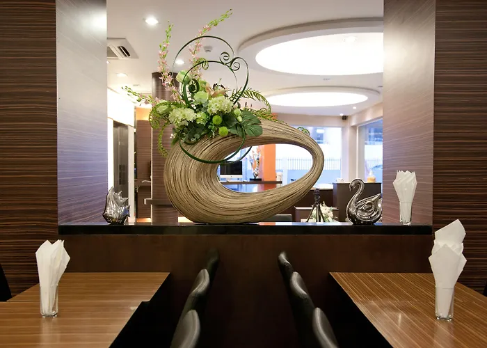 Arawana Express Phromphong 酒店 3*
